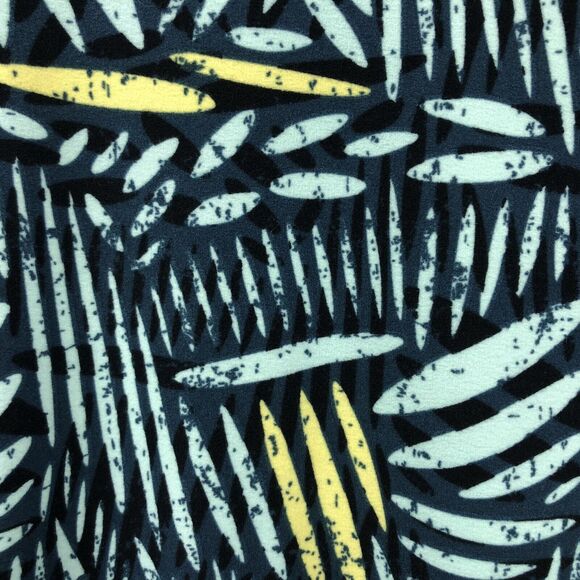 Lularoe Irma Tunic Women XXS Green Floral Fleece Stretch Hi Low Round Hem Soft - Picture 3 of 10